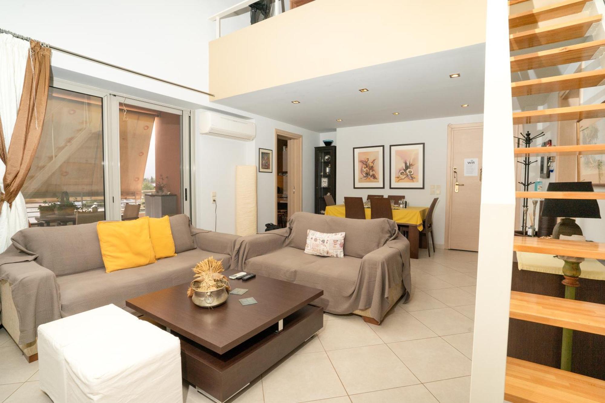 Maria'S Airport Apartment 코로피온 외부 사진